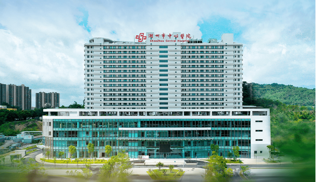 萬(wàn)家燈火搬家公司成功中標(biāo)潮州中心醫(yī)院搬遷項(xiàng)目，展現(xiàn)行業(yè)領(lǐng)軍實(shí)力